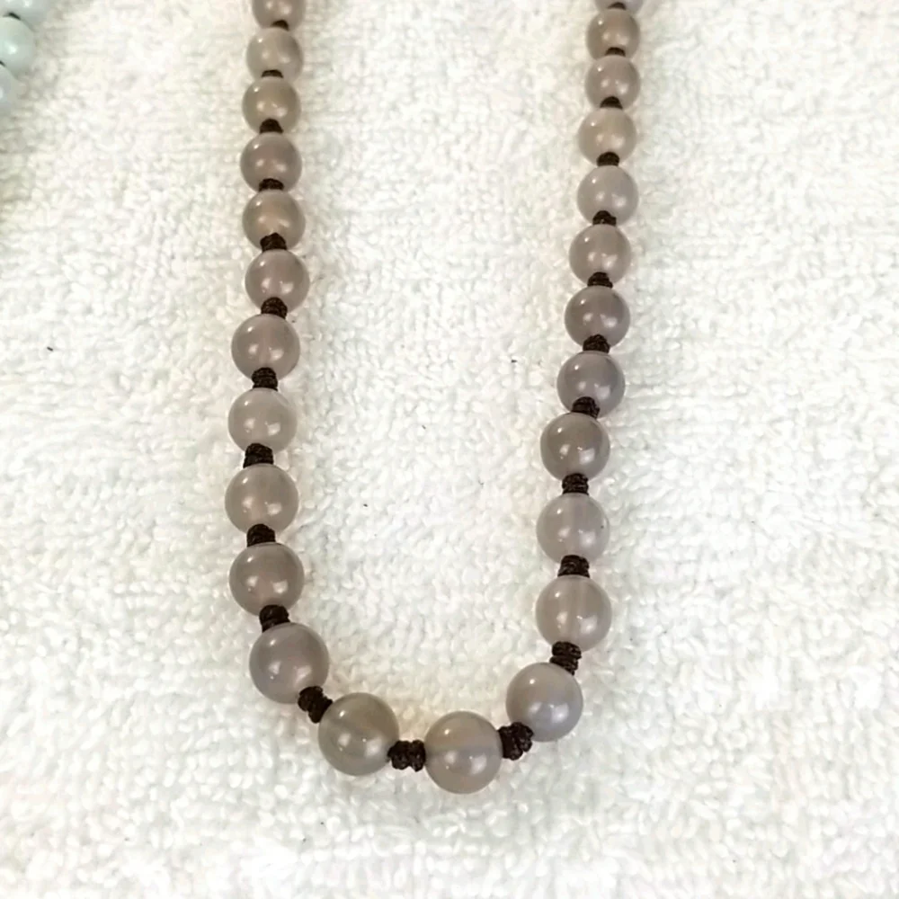 SET OF 3 ADJUSTABLE BEAD NECKLACES - Picture 4 of 4